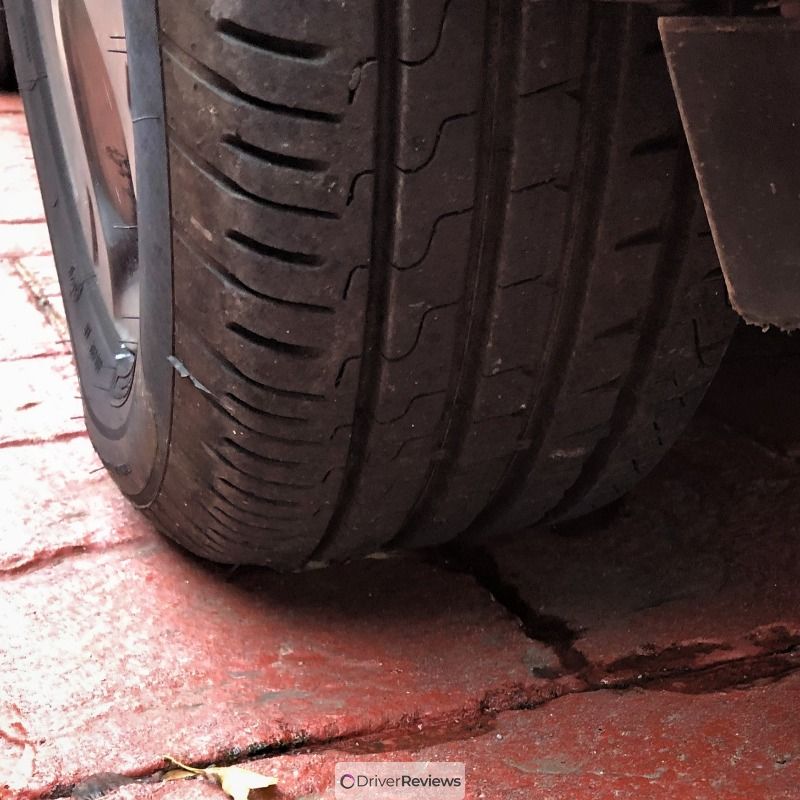 Image #2; Avon ZV7, 195/60 R16 V; Toyota Urban Cruiser