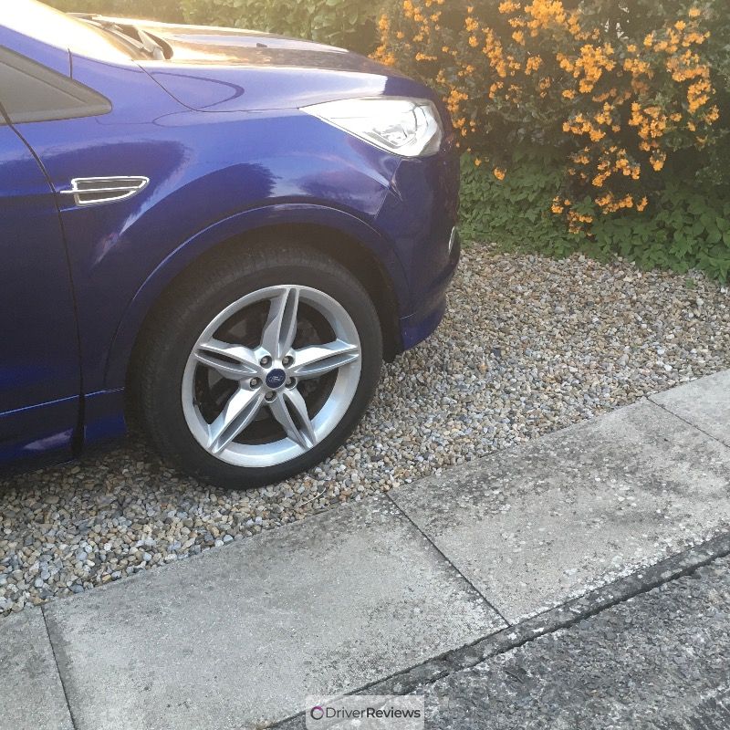Image #1; Avon ZX7, 235/45 R19 V; Ford Kuga