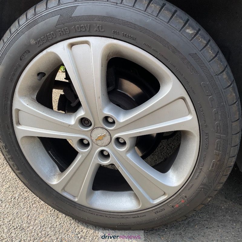 Image #2; Accelera Iota ST-68, 235/50 R19 V; Chevrolet Captiva
