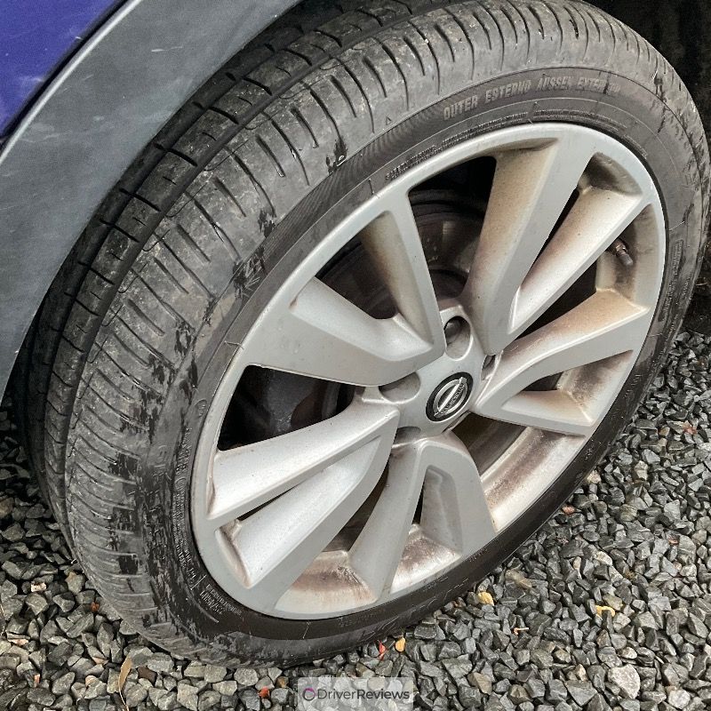 Avon ZX7 225/45 R19 at Blackcircles.com