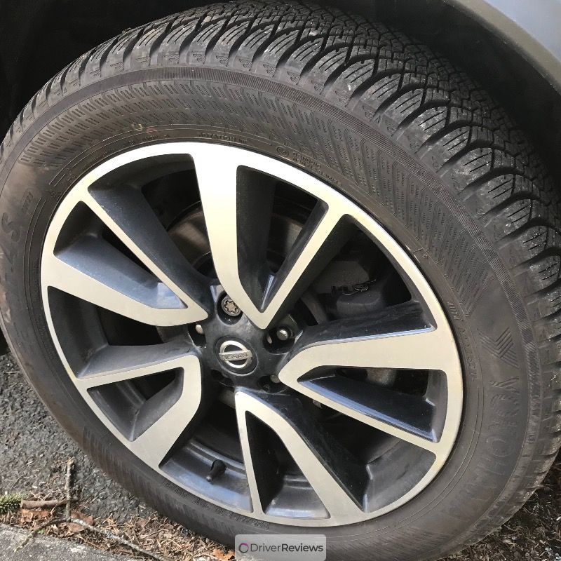 Yokohama BluEarth-4S AW21 195/65 R15 at Blackcircles.com