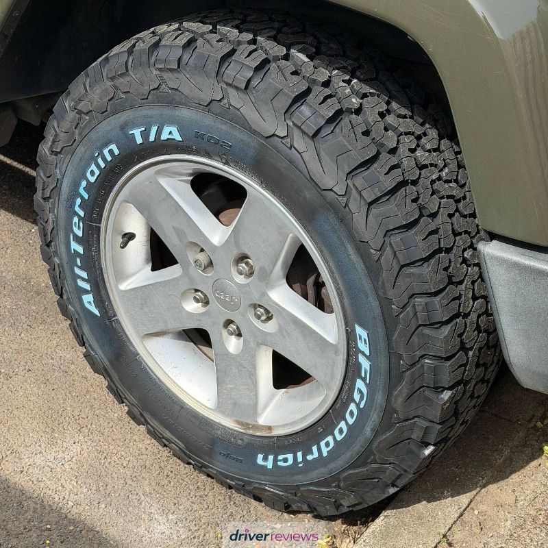 BFGoodrich All Terrain T/A KO2 (Raised White Lettering) 235/70 R16