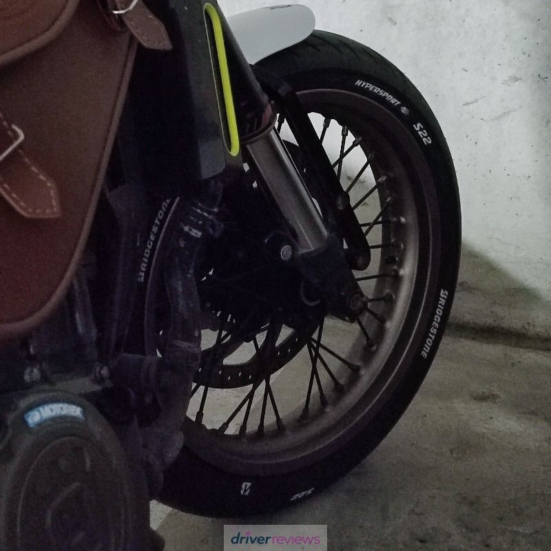 Image #1; Bridgestone BATTLAX S22, 110/70 R17 H;  