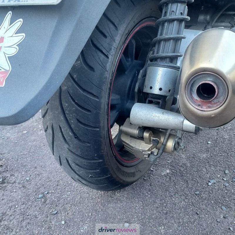 Image #1; Bridgestone BATTLAX SCOOTER SC2 RAIN, 120/70 R15 H;