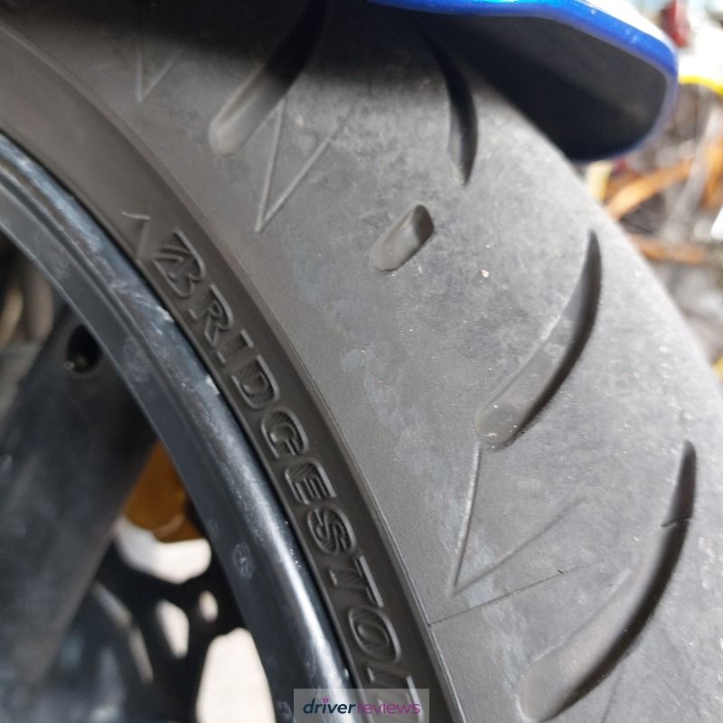Image #4; Bridgestone BATTLAX T31, 120/70 R17 W;