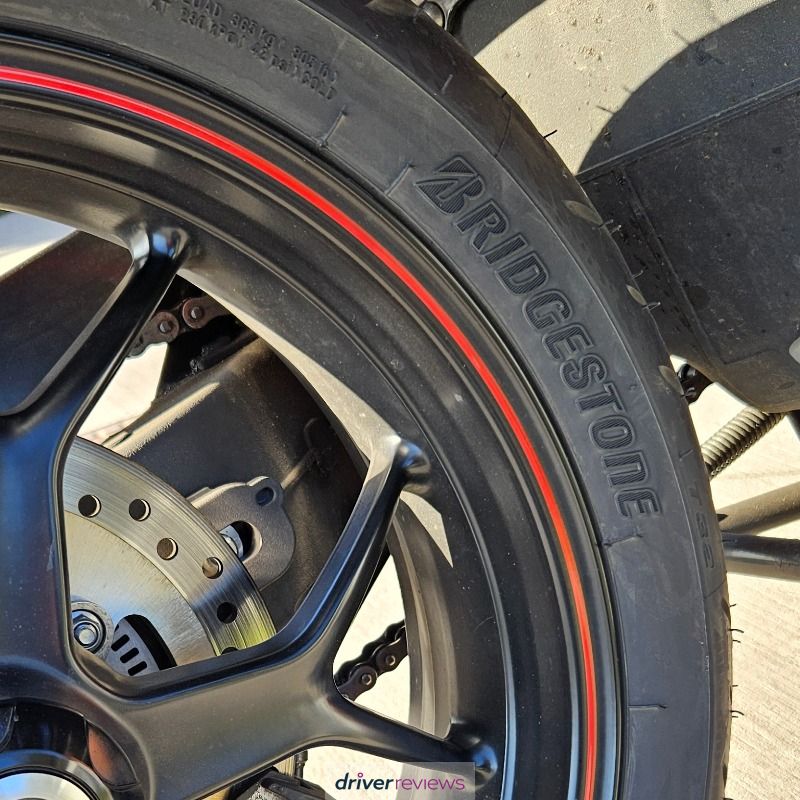 Image #3; Bridgestone BATTLAX T32, 180/55 R17 W;  