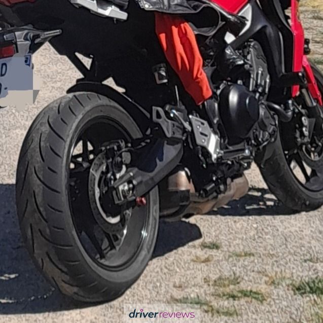 Image #1; Bridgestone BATTLAX T33, 180/55 R17 W;  