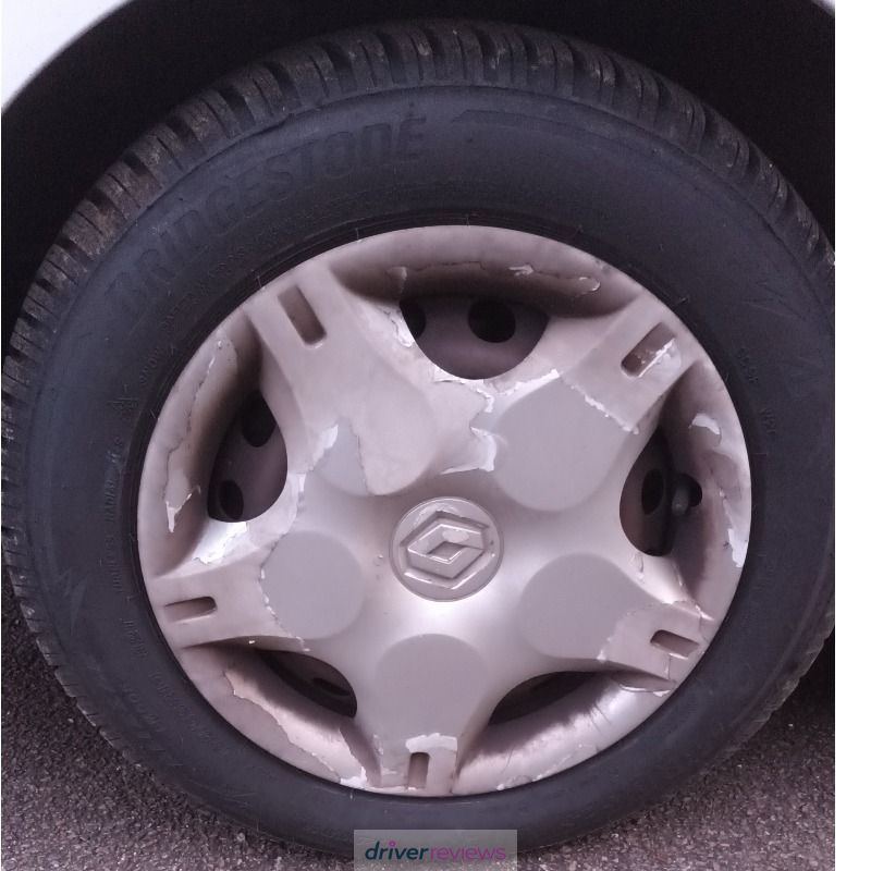 Image #7; Bridgestone Blizzak LM005, 175/65 R14 T; Renault Twingo
