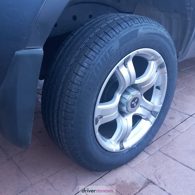 235\50r18 BRIDGESTONE レグノ　バリ山　綺麗　値下げ‼️ 235/50r18 BRIDGESTONE レグノ バリ山 綺麗 値下げ‼️ 【公式通販】