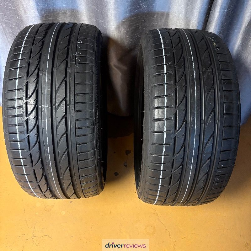 Image #1; Bridgestone Potenza S001, 245/35 R19 Y; Renault Megane RS