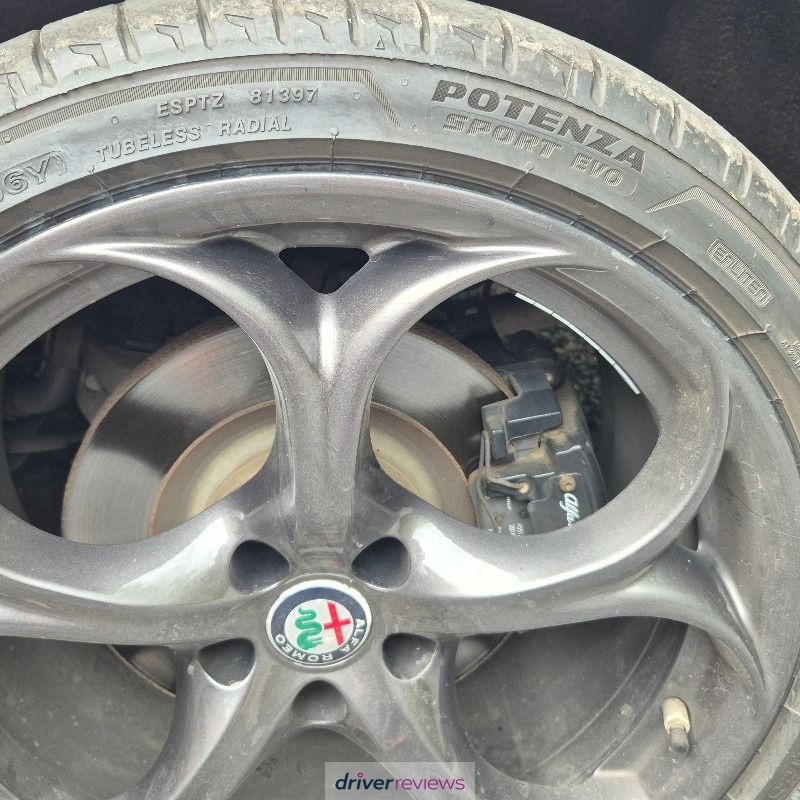 Image #1; Bridgestone POTENZA SPORT EVO, 225/40 R19 Y; Alfa Romeo Giulia