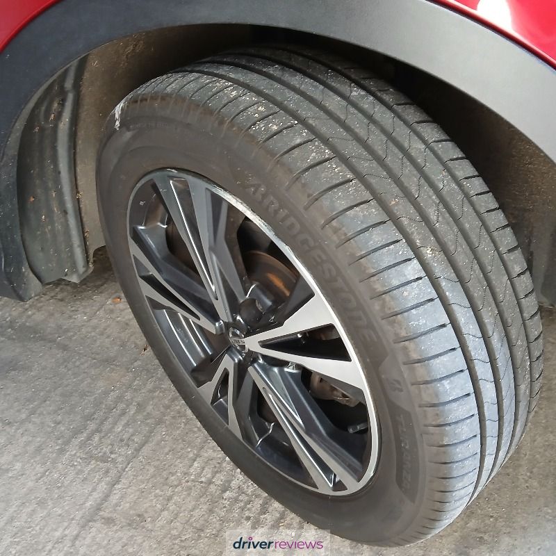 Bridgestone Turanza 6 225/50 R17 at Blackcircles.com
