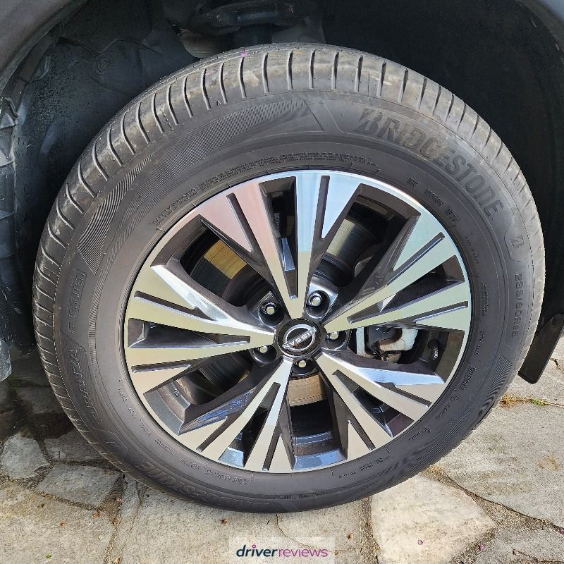 Image #2; Bridgestone Turanza 6, 235/60 R18 W; Nissan X-Trail