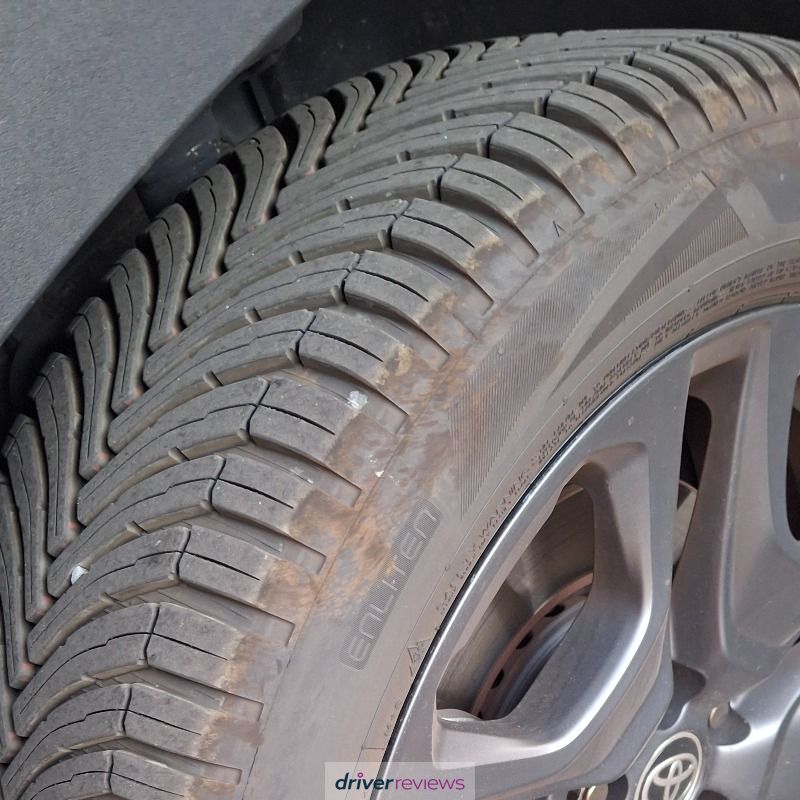 Image #1; Bridgestone Turanza All Season 6, 235/55 R19 W; Toyota RAV4