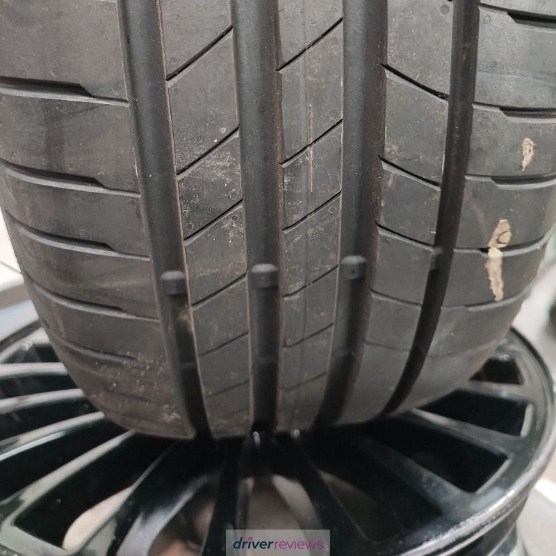 Image #2; Bridgestone Turanza T005, 225/45 R17 Y; BMW 3 Series