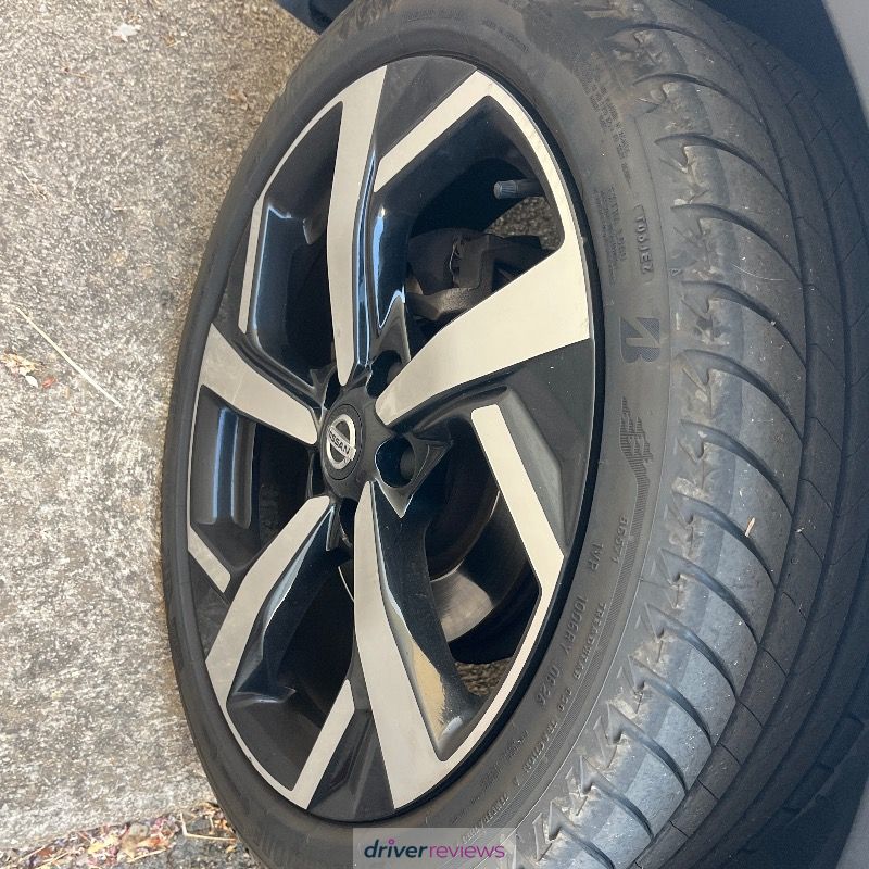 Image #2; Bridgestone Turanza T005, 225/45 R19 W; Nissan Qashqai
