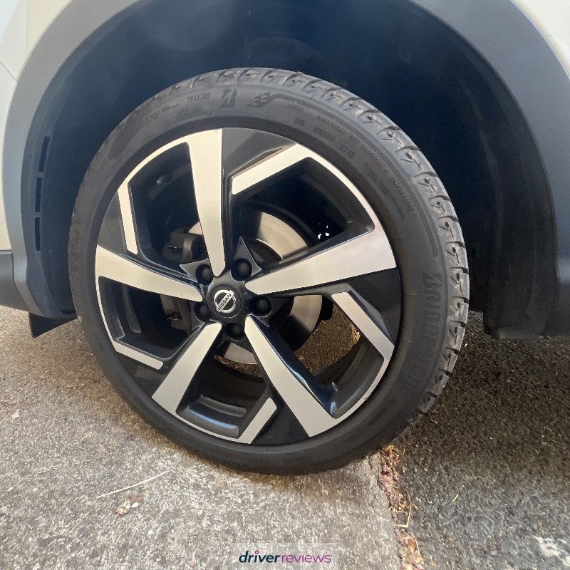 Image #4; Bridgestone Turanza T005, 225/45 R19 W; Nissan Qashqai