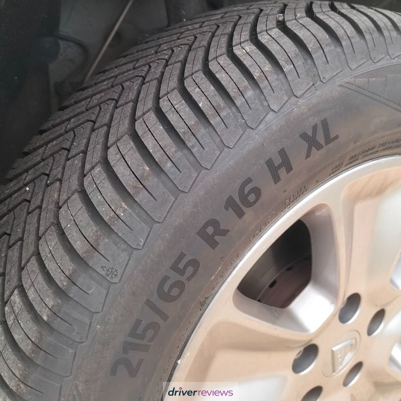 Image #2; Continental AllSeason Contact, 215/65 R16 H; Dacia Duster