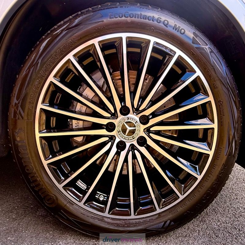 Continental Eco Contact 6 Q 215/60 R17 at Blackcircles.com