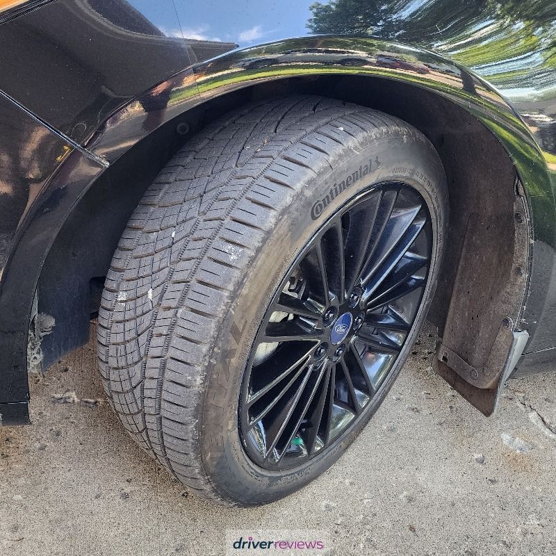 CONTINENTAL ExtremeContact DWS06 Plus 245/40 R18 97Y tires