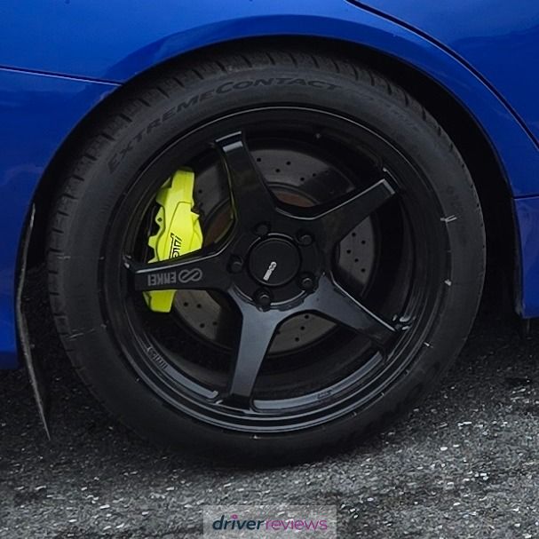 CONTINENTAL ExtremeContact DWS06 Plus 245/40 ZR20 99Y tires