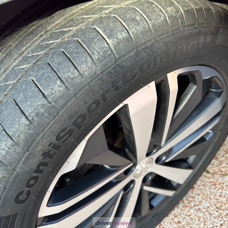 Image #3; Continental SportContact 5 SUV, 235/50 R19 V; Peugeot 3008