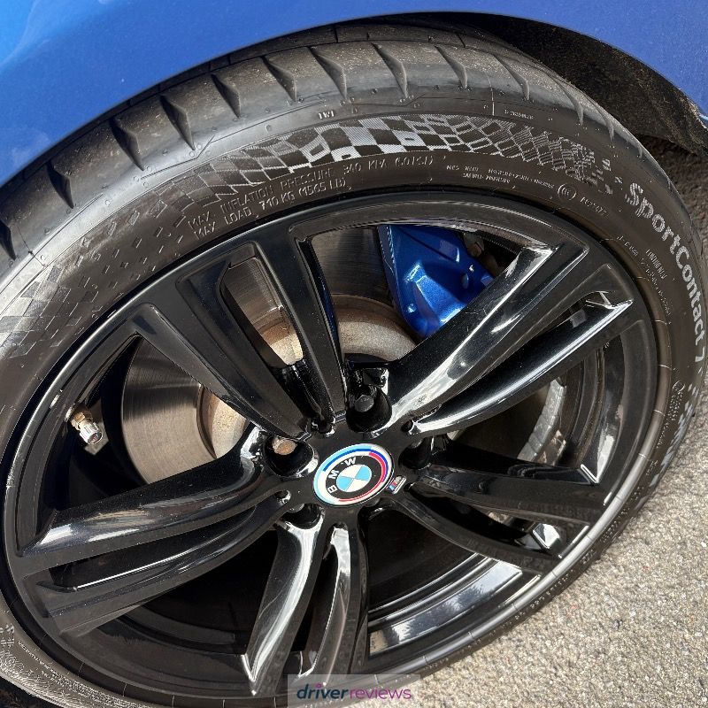 Continental Sport Contact 7 255/35 R19 at Blackcircles.com