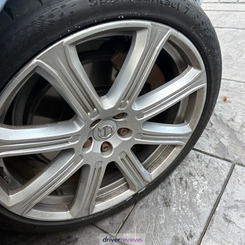 Continental Sport Contact 7 285/30 R22 at Blackcircles.com
