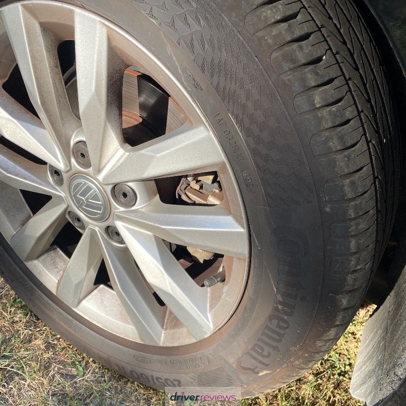 Image #4; Continental UltraContact, 205/60 R16 V; Volkswagen Touran