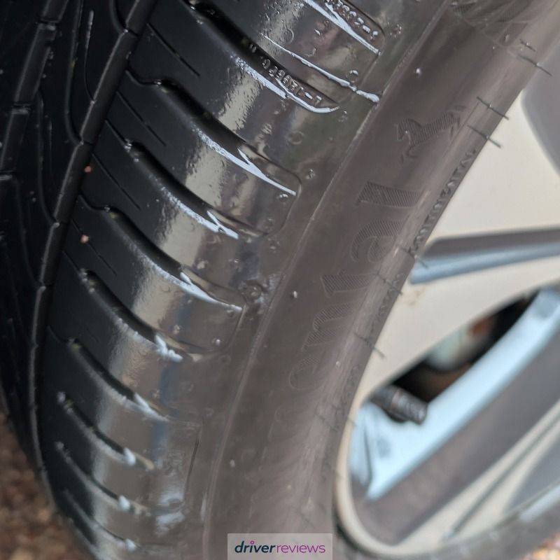 Image #6; Continental UltraContact, 215/50 R17 W; Nissan Leaf