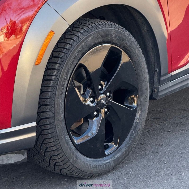 CONTINENTAL VikingContact 7 BSW 205/50 R17 93H tires
