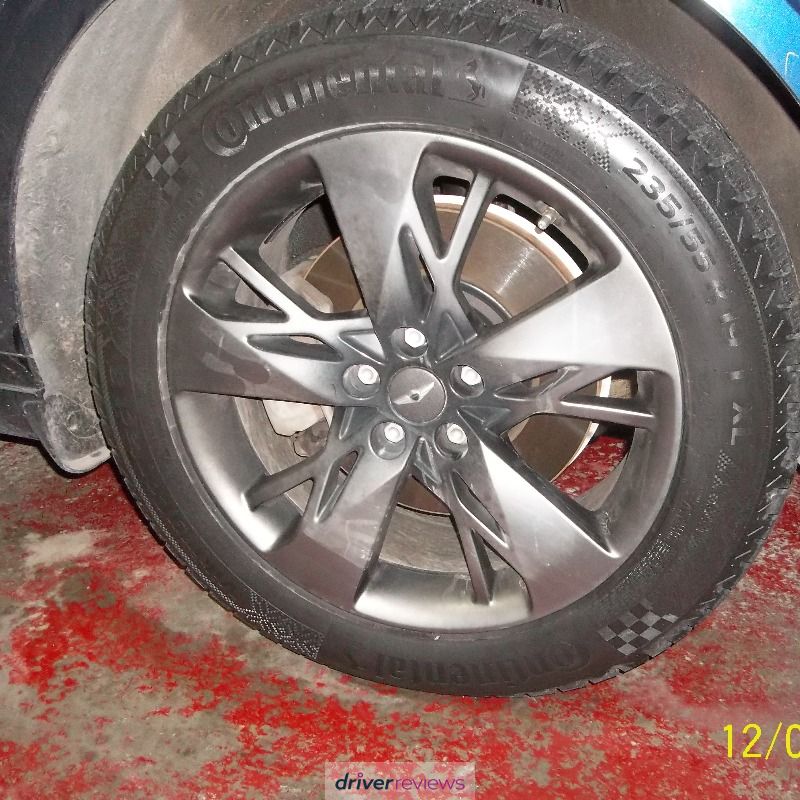CONTINENTAL VikingContact 8 235/60 R18 107H tires | Blackcircles.ca