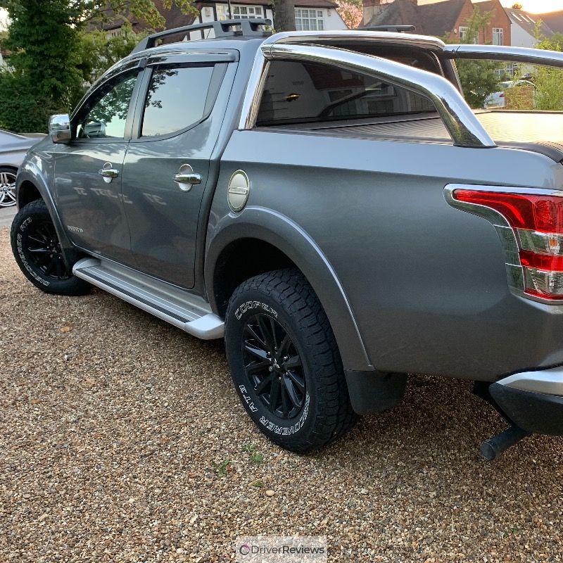 Image #5; Cooper Discoverer AT3 4S, 265/70 R17 T; Mitsubishi L200