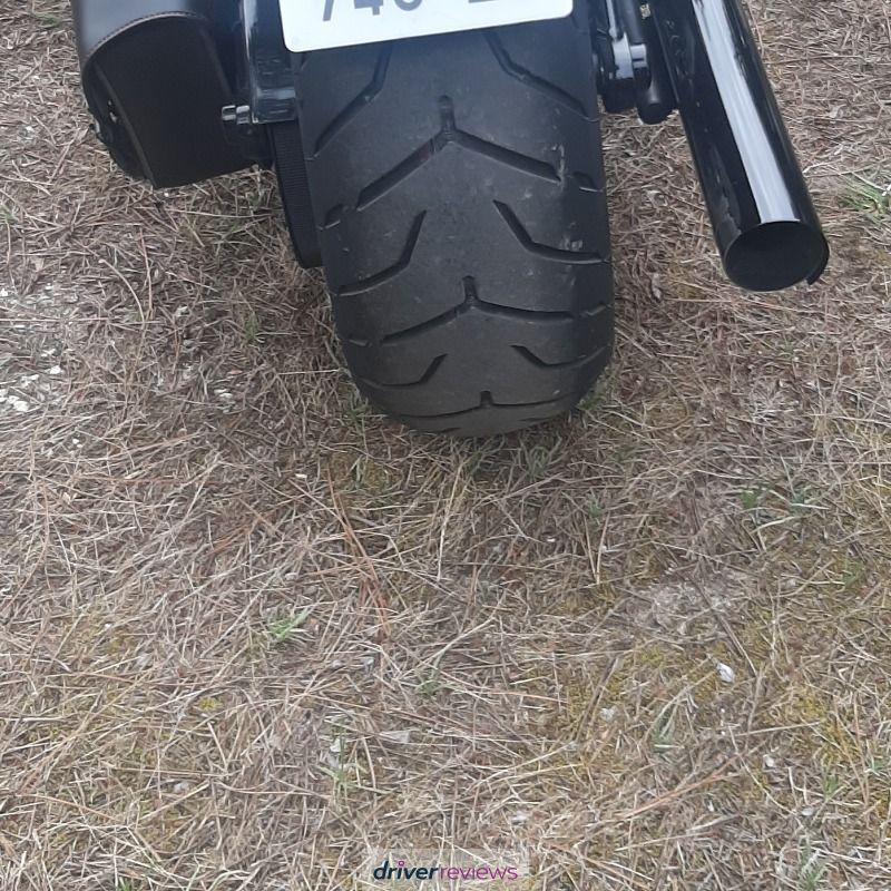 Image #1; Dunlop D407, 240/40 R18 V;  