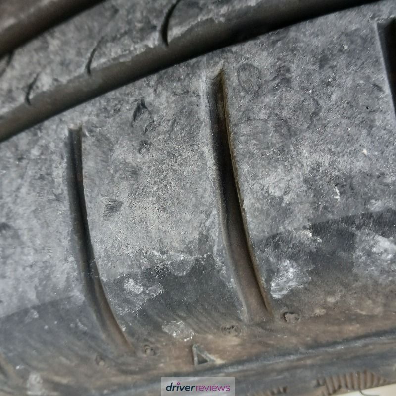 Image #3; Dunlop Sport BluResponse, 205/55 R16 V; SEAT Leon