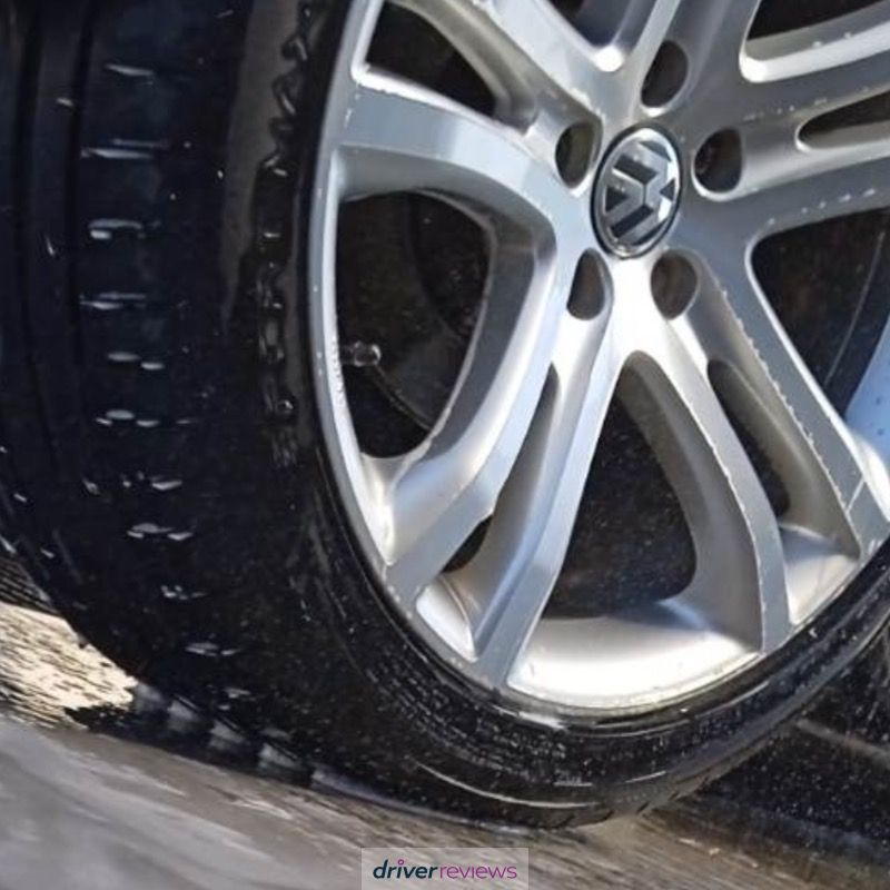 Image #1; Dunlop Sport Maxx RT 2, 255/40 R19 Y; Volkswagen Tiguan