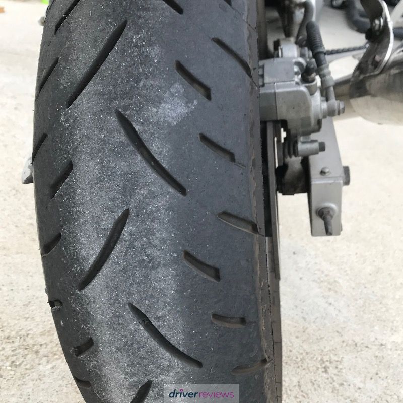 Pneu Dunlop Sportmax GPR-300 180/55R17 73 W - ALLOPNEUS.COM