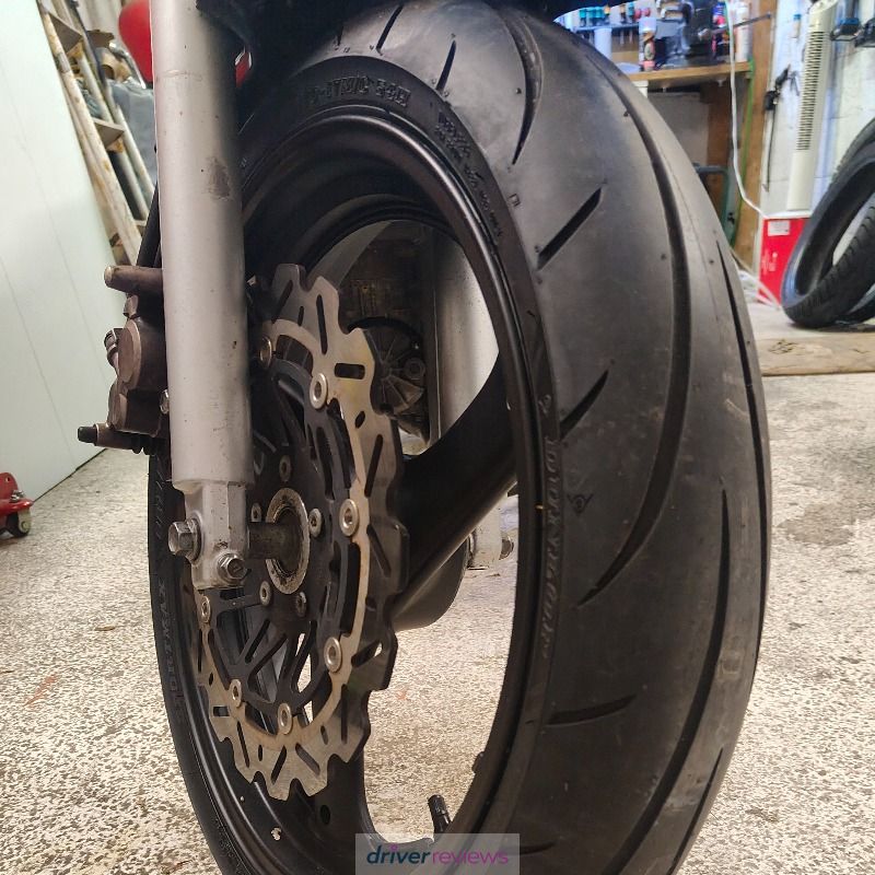 Image #2; Dunlop SPORTMAX Q-LITE, 110/70 R17 H; Suzuki Autre