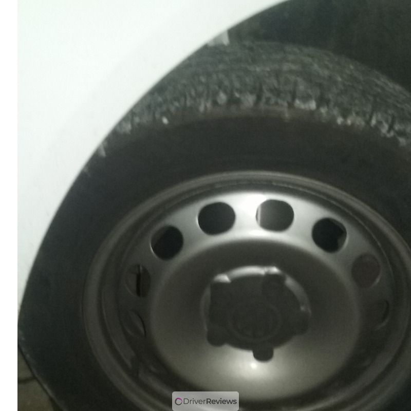 Image #2; Kumho Ecsta HS51, 205/55 R16 W; Volkswagen Caddy