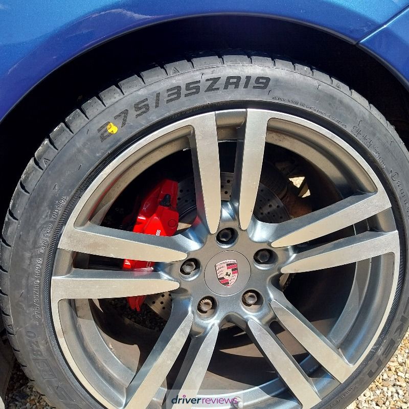 Image #1; Falken AZENIS RS820, 275/35 R19 Y; Porsche Cayman 718