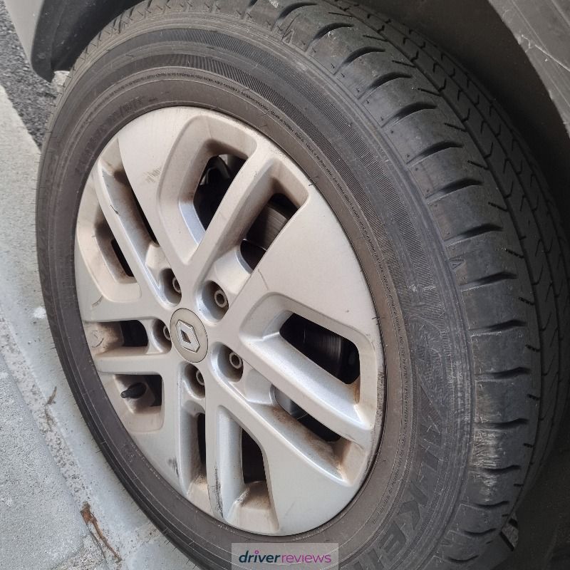 Image #3; Falken Linam VAN01, 215/60 R17 T; Renault Trafic