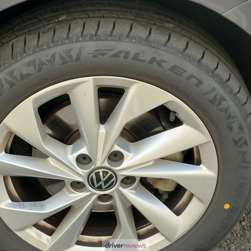 Image #2; Falken ZIEX ZE320, 195/55 R16 V; Volkswagen Polo
