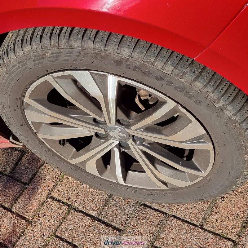 Image #1; Firestone Multiseason 2, 215/55 R17 W; Peugeot 508