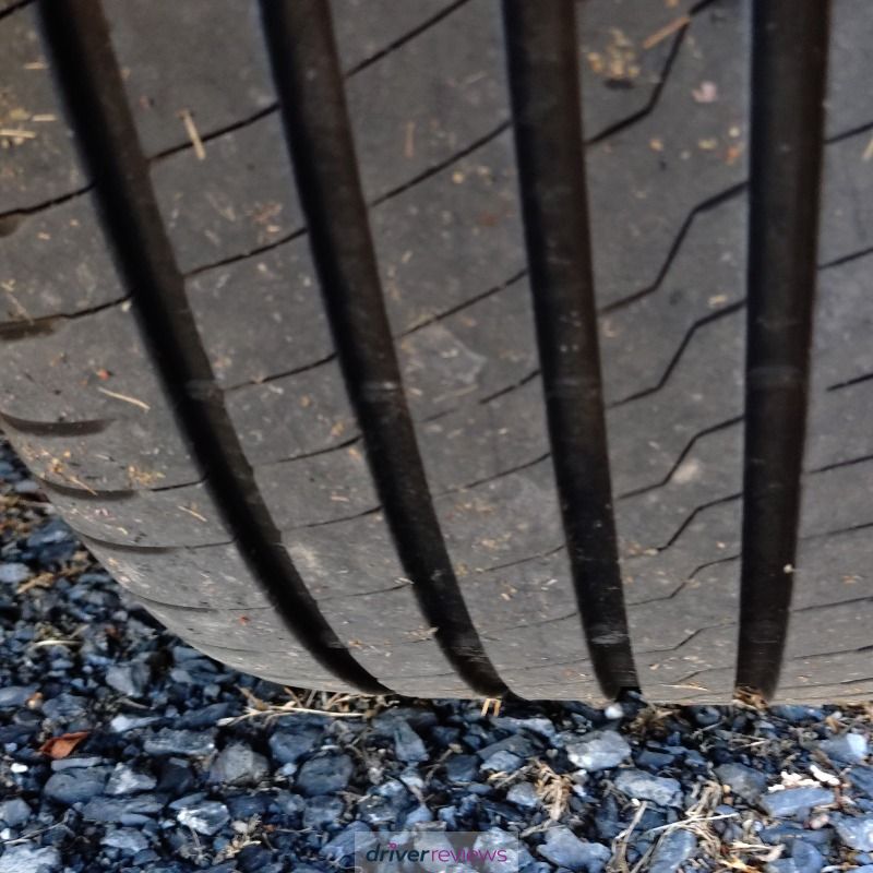 Image #2; Firestone Roadhawk, 215/55 R16 V; Mercedes-Benz E-Class