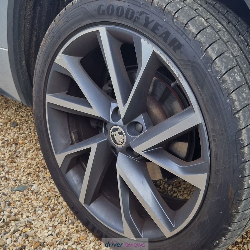 Image #3; Goodyear Eagle F1 Asymmetric 3 SUV, 235/45 R20 V; Skoda Kodiaq