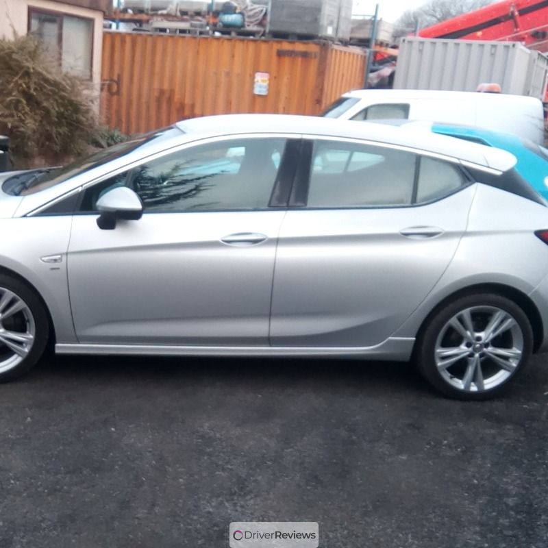 Image #1; Goodyear Eagle F1 Asymmetric 5, 225/40 R18 Y; Vauxhall Astra