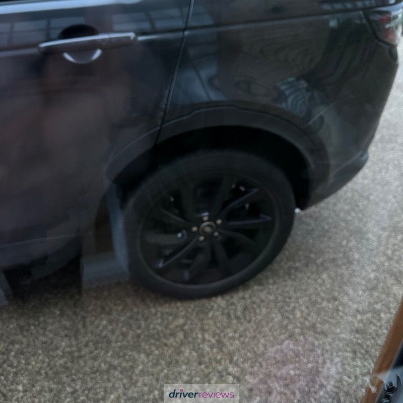 Image #2; Goodyear Eagle F1 Asymmetric SUV AT, 235/50 R20 W; Land Rover Discovery