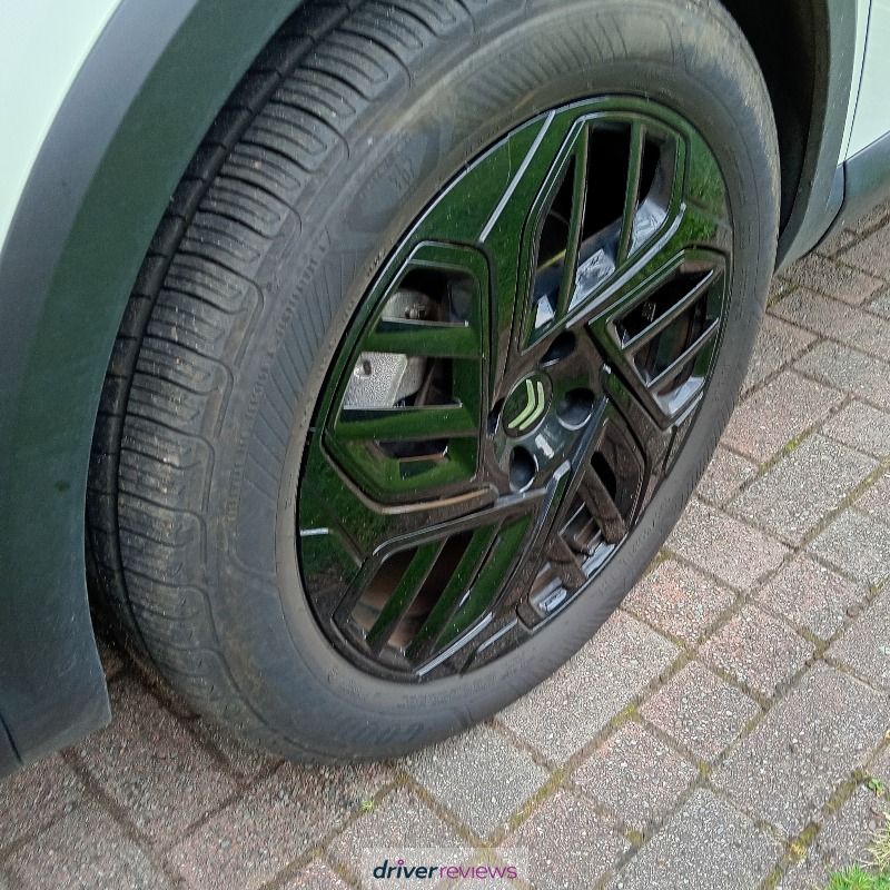 Goodyear EfficientGrip Performance 175/65 R14 at Blackcircles.com