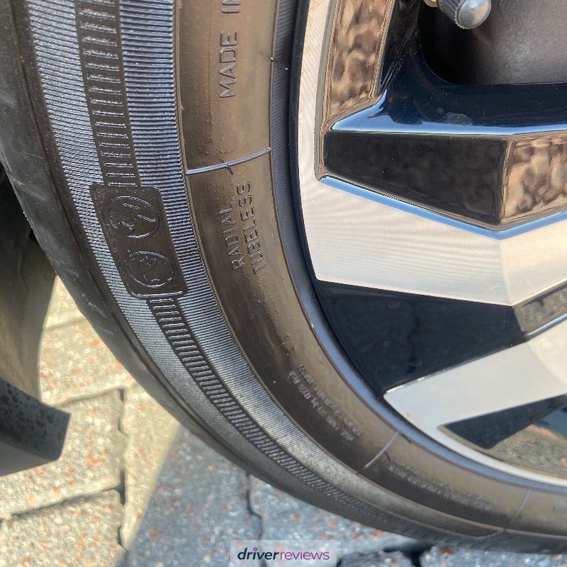 Image #2; Goodyear EfficientGrip Performance, 205/55 R17 V; Volkswagen T-Cross