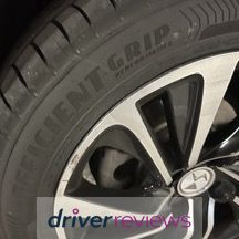 Image #3; Goodyear EfficientGrip Performance, 215/55 R17 V; DS DS 4